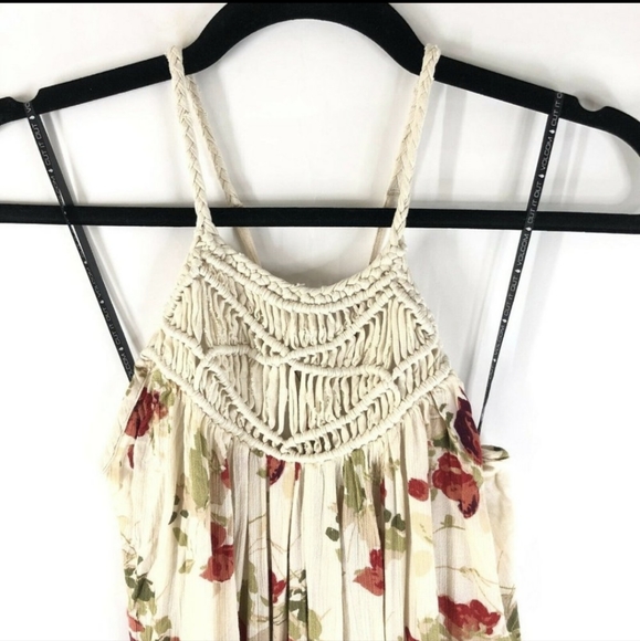 Volcom Shift Dress Sleeveless Crochet Ruffle Pleated Floral Ivory Red Size S - Picture 8 of 8